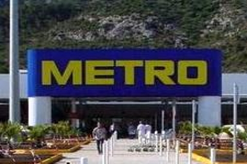 Metro, 11 mağaza bir AVM açacak