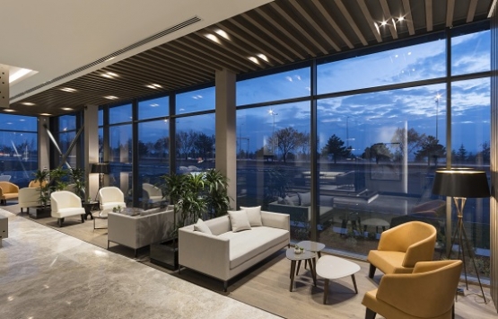 38. Cadde satış ofisinde Gönye Proje imzası!