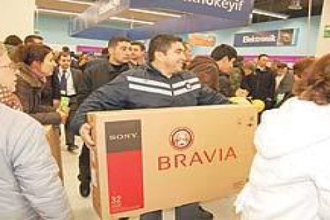 Kipa, 101. marketini Balıkesir'de açtı!