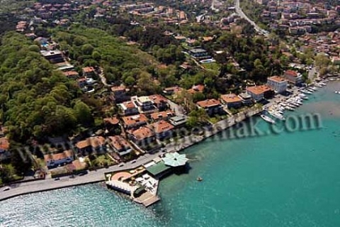 Tarabya'da 1 milyon 981 bin liraya 3 katlı kargir bina!