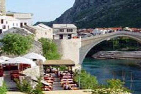 Mehmet Akif Ersoy'un köyüne okul yapıldı