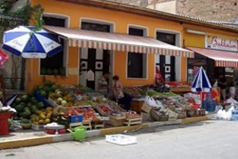 İstanbul Vakıflar 'dan Büyükada'da 49 yıllığına kiralık ev!