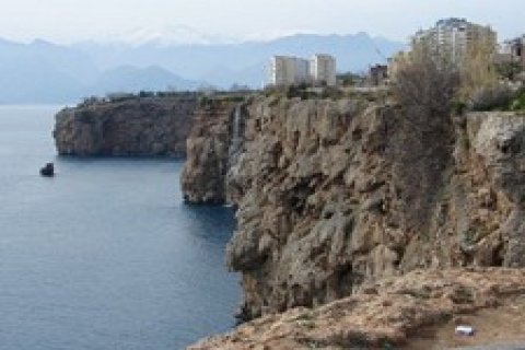 Antalya'da falezlerdeki göçük tehlikesine çare bulundu!