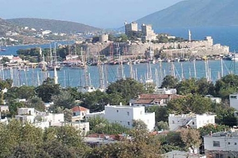 İngilizler Ege sahillerinde yatırım için yazlık alıyor!