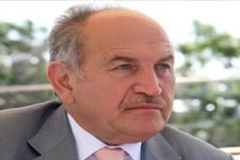 Kadir Topbaş konuklar için Boğaz'a belediye sarayı yaptıracak