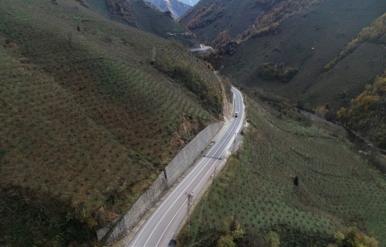 Karadeniz-Akdeniz Yolu nun yüzde 95 i tamam!