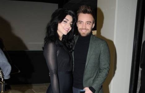 Murat Dalkılıç ve Merve Boluğur Alaçatı'dan 1 milyon TL'ye villa satın alacak!