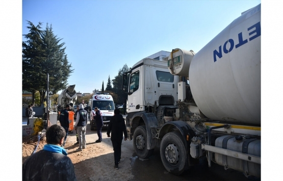 Şehitkamil de beton dökümü sırasında inşaatın zemini çöktü: 2 yaralı!