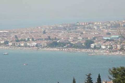 Büyükçekmece Gürpınar'daki Veznedarlar Sitesi'nde 80 bin TL'ye icradan!