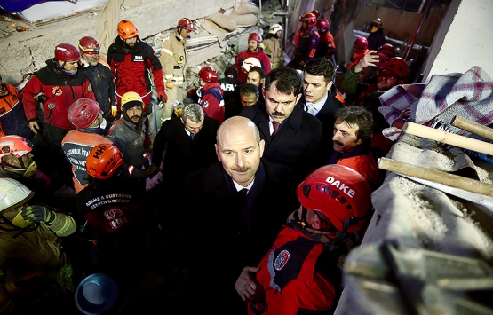 Kartal da çöken binada 3 kişi öldü, 12 kişi yaralı kurtarıldı!