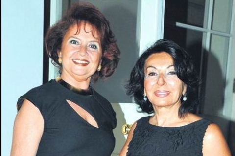 Mimar Melkan Tabanlıoğlu'nun annesi Türkan Gürsel, Alaska'da!