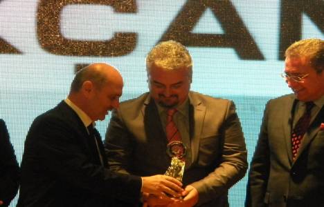  Akçansa, Safkan Çimento ile İSO Çevre Ödülü’nü kazandı!