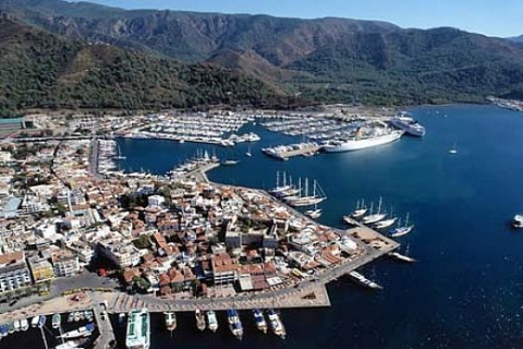 Marmaris'te 1.1 milyon TL'ye icradan satılık dubleks ev!