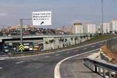 Bahçeşehir, Ispartakule bağlantı yoluyla rahatladı