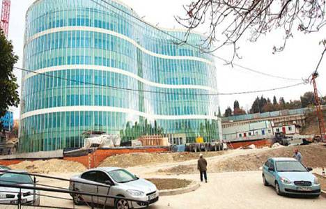 Küçükçekmece Belediyesi'nin doğa dostu binası yakında hizmete girecek!