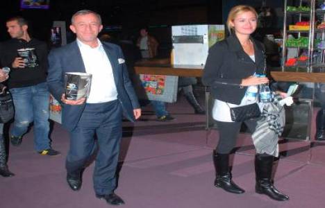 Ali Ağaoğlu ve Petek Ertüre'nin oğlu olacak! 