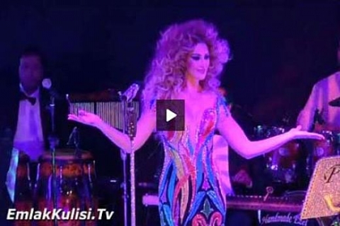 Makrom Yapı, Makromtek projesini reklam yüzü Petek Dinçöz konseriyle tanıttı!