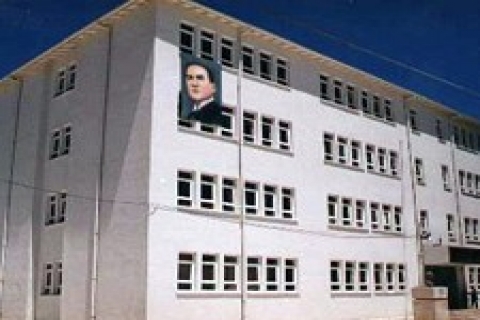 Pendik Belediyesi, okul binası yaptıracak ve satacak!