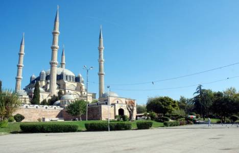 Selimiye Camisi'nin bulunduğu meydan yenilenecek! 