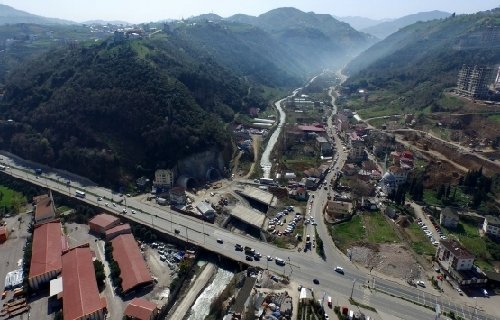 Trabzon'daki Kanuni Bulvarı Boztepe güzergahında afet riski!