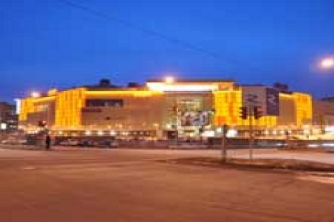 Rönesans Holding, Sibirya'daki Aura AVM'yi resmen açtı!