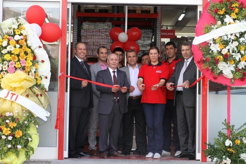  Birlik Toptan Satış Mağazası 6. şubesini Pendik'te açtı!