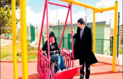Keçiören Belediyesi Engelsiz Park projesini hizmete açtı!