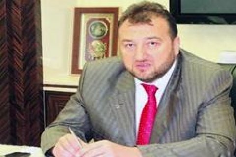 Mahmut Asmalı: Devlet müteahhitleri tefeci eline düşürdü