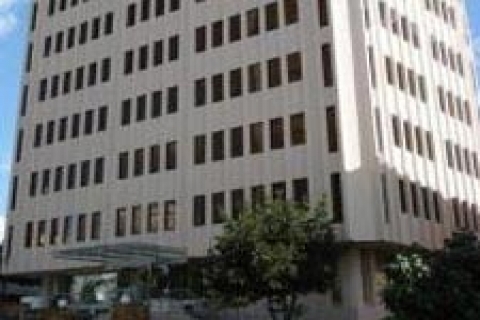 Beşiktaş'ta komple satılık iş merkezi! 17 milyon dolar!