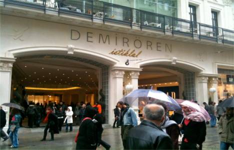 Demirören ailesine Ağa Cami'ni tahrip etmeden dolayı dava açıldı!