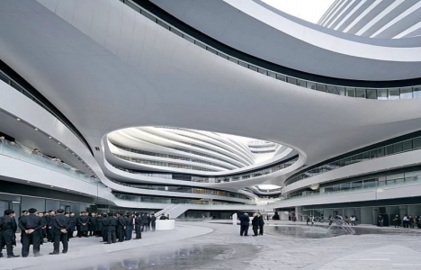 Zaha Hadid in 10 mimari eseri!