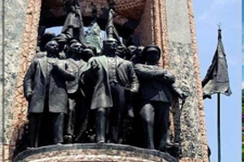 Taksim Cumhuriyet Anıtı restore ediliyor