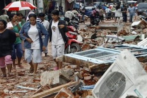 Sumatra Adası'nda 7,3 büyüklüğünde deprem meydana geldi!