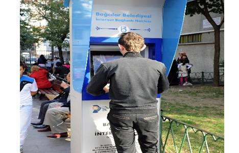 Bağcılar’da bir yıldır ücretsiz internet hizmeti veriliyor!