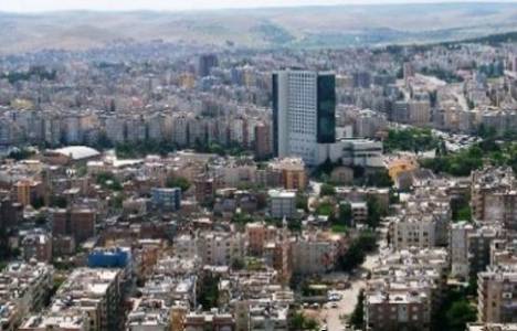 Esenler'de son riskli bina törenle yıkıldı!