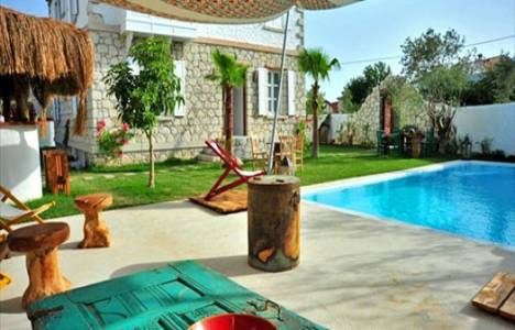 Eda Taşpınar dekorasyonunu yaptığı otelle ilişiğini kesti!