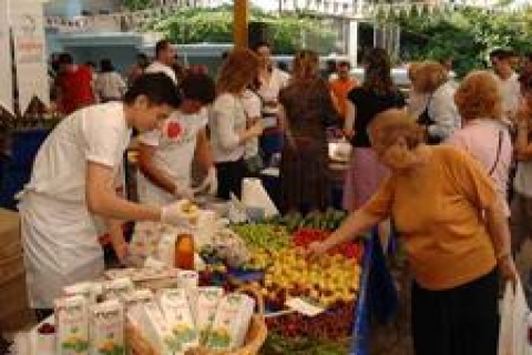 Beylikdüzü'nde ekolojik pazar açıldı