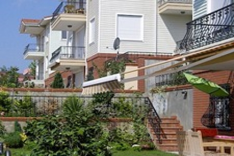 Tanay Konakları Kurtköy'de 600 bin dolara!