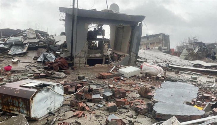 Cep telefonlarımız depremi önceden haber verebilir mi? Google, dünyanın en büyük deprem algılama ağı için çalışıyor!