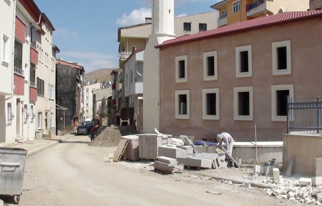 Bayburt Zahit Efendi Camii yeniden ibadete açıldı!