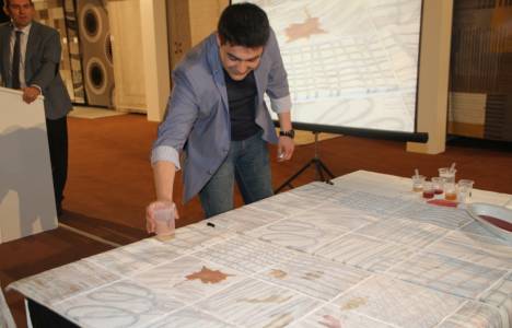 Atlas Halı, kendi kendini temizleyen nano halı üretti!