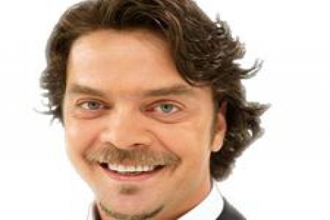 Beyazıt Öztürk Eskişehir'e iş merkezi yaptıracak!