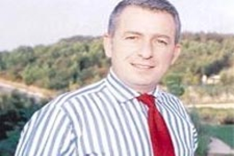 Esat Edin, Kemer Country'de 'öncelik komşularımın' diyor