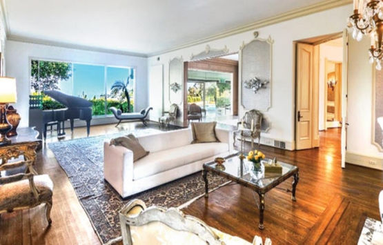 Zsa Zsa Gabor un Los Angeles taki malikanesi satışa çıkarıldı!