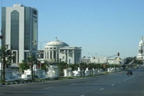 Türkmenistan, müteahhitlik sektörüne 7 milyar dolar ayırdı!