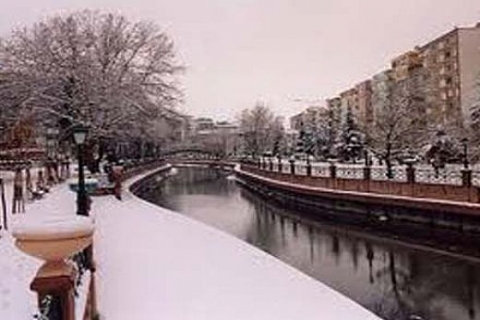 Uğur Urfalılar 30 altını bozdurarak bir konut ve atölye projesi yaptı!