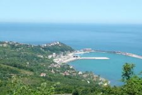 İnebolu'da belediye arsasının izinsiz kullanıldığı iddiası!