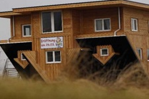 Almanya'daki 'çılgın Ev'in yapımı tamamlandı!