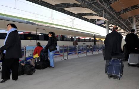 Öğretmen ailelerine 11 Şubat'a kadar trenlerde yüzde 50 indirim!