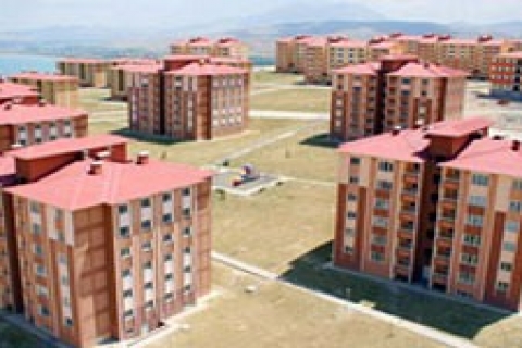 TOKİ Mersin'de 5 bin kişilik oyunlar köyü yapacak!